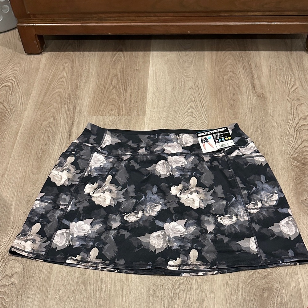 Skechers Black Floral Skort